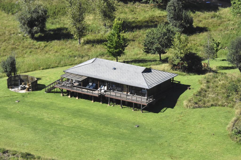 Sani Valley Nature Lodges Himeville Buitenkant foto