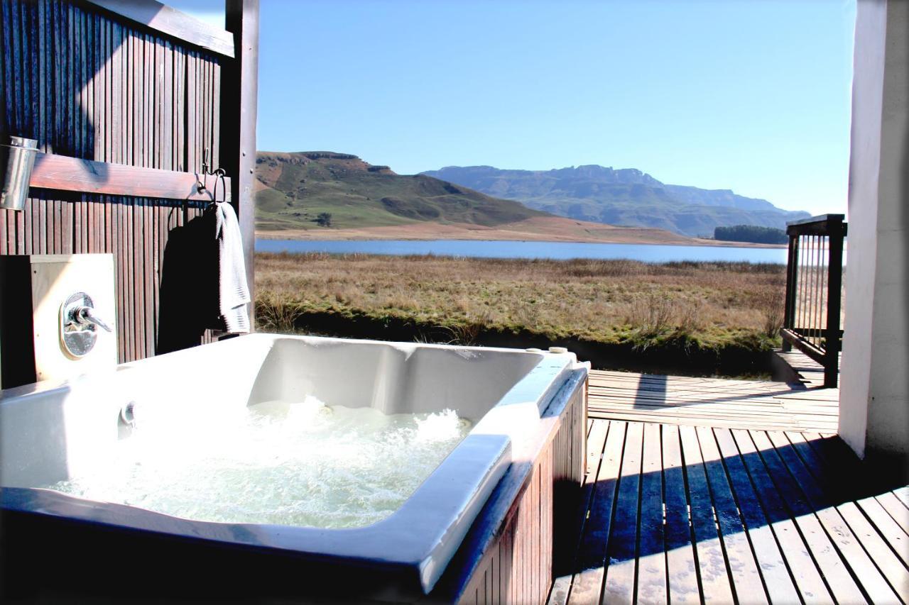 Sani Valley Nature Lodges Himeville Buitenkant foto